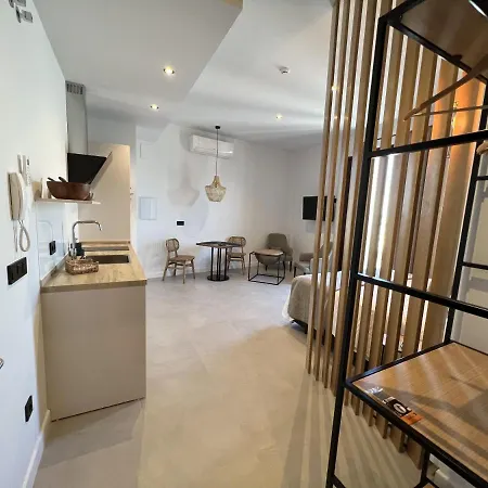 Turisticos Sinag Apartament